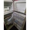 Image 4 : Igloo Retro-Style 7.5 Cu. Ft. Top-Freezer Refrigerator - Red - Tested and Working