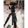 Image 2 : Polaroid tripod