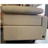 Image 4 : Valencia Andria Leather Reclining Right Arm Chair from a set