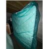 Image 5 : Kingsdown King Size Showroom Model Mattress