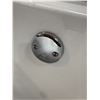 Image 3 : Fiberglass RH Drain Bathtub 32"x60"x20.5"