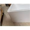 Image 8 : Fiberglass RH Drain Bathtub 32"x60"x20.5"