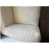 Image 3 : Modern Low Profile Cream Sofa, H25" x W89" x D36" - slightly dusty...