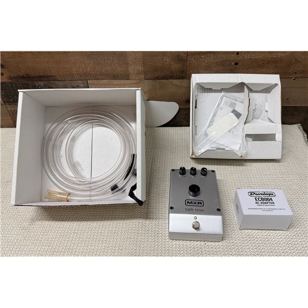 MXR M222 Talk Box Pedal w/ Dunlop ECB004 AC Adapter & Clear Tubing