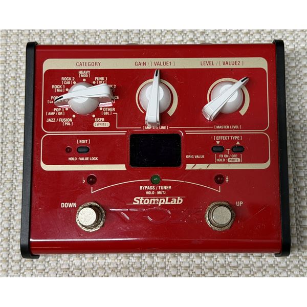 VOX StompLab 1B Bass Multi-Effects Modeling Pedal w/ LED Bypass Tuner