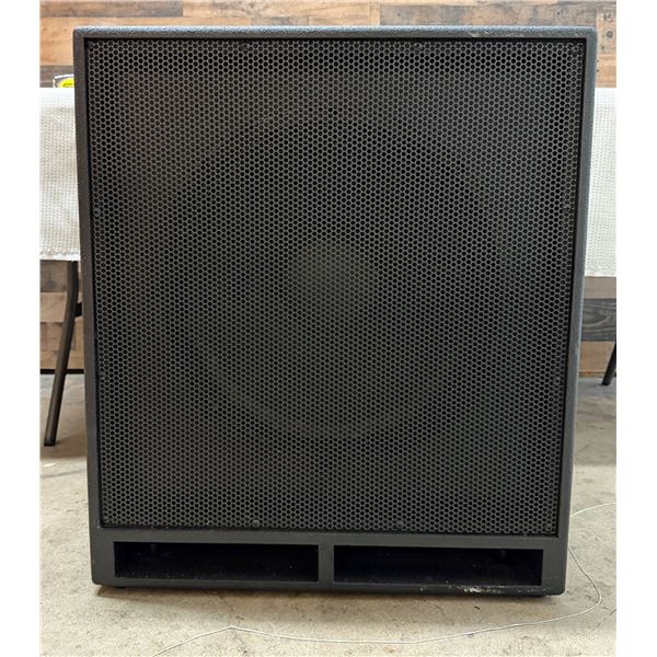 Carvin BRX 15.3 Bass Cabinet  24" x 18" x 28"H