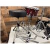 Image 7 : Aquarium & Remo Drum Set w/ 4 Drums, Stands, Drum Pedal, Stool, etc