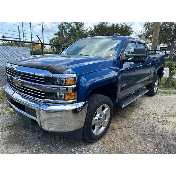 2018 Chevy Silverado 2500  HD  4-DR  XCAB  4X4  SB  Pick Up