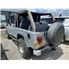 Image 6 : 2004 Jeep Wrangler Unlimited 4X4 SUV