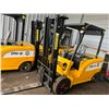Image 1 : *2026 Goliath # CPD30  6K  LB  Cap  Electric Forklift Tall Double Mast