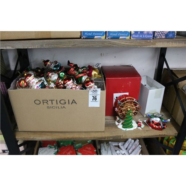 Christmas Ornaments, Music Box, Décor
