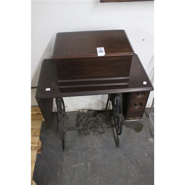 Antique Sewing Machine Workstation w/Cast Base
