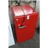 Image 1 : Comfee Retro Style Red Mini Ref.