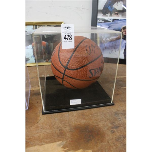 Basketball Signed Alonzo Mourning