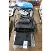 Image 1 : Wifi Extenders, Cords, Canvas