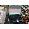 Image 1 : Victrola Vintage Style Turntable