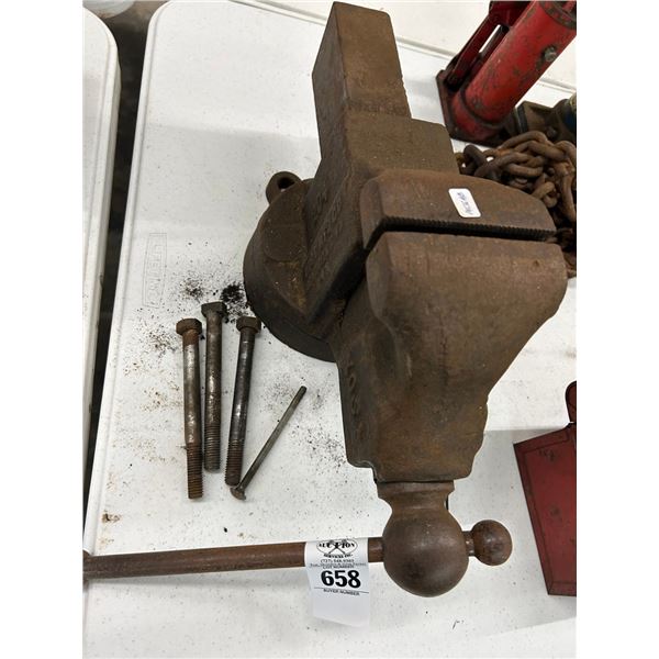 Bench Vise