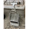 Image 1 : Specialty Cast Alum. Grill