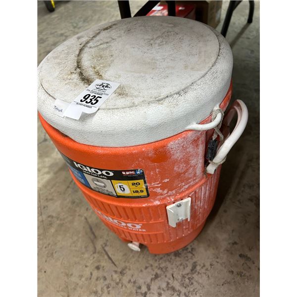 Igloo Beverage Cooler