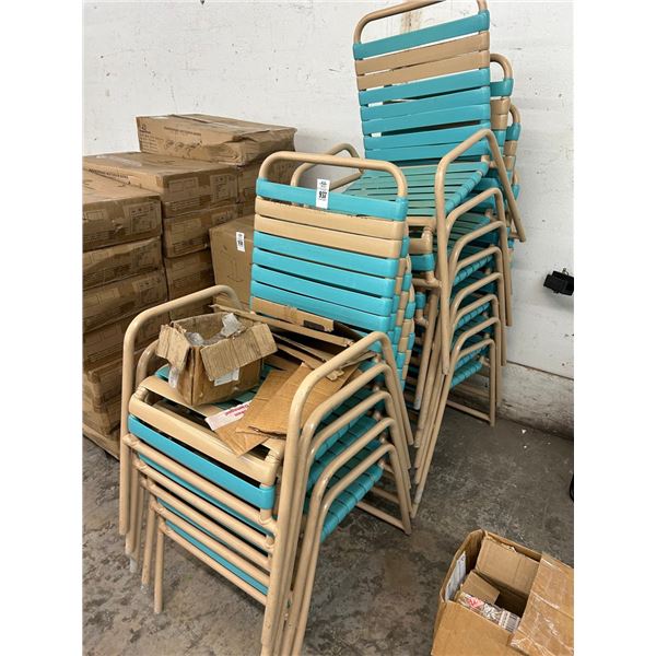 12-Beige/Blue Patio Armchairs - 12 X $