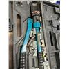 Image 4 : Riveter, Rivet Nut Adapter, Hydraulic Crimper
