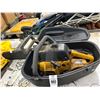 Image 1 : Poulan 222 Pro Gas Chainsaw w/Case