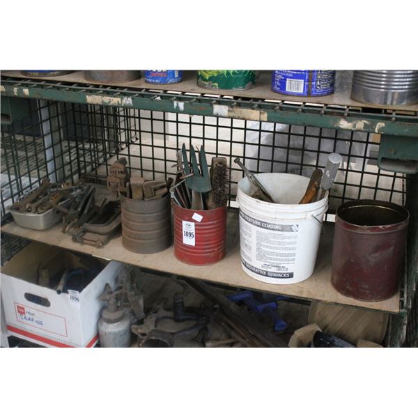 Buckets 5 w/Asst. Hand Tools