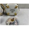 Image 3 : 3 Lena Liu Enchanted Wings Heirloom Porcelain Music Box Collection