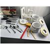 Image 3 : 4 Canister Set with Knives, Grill Racks