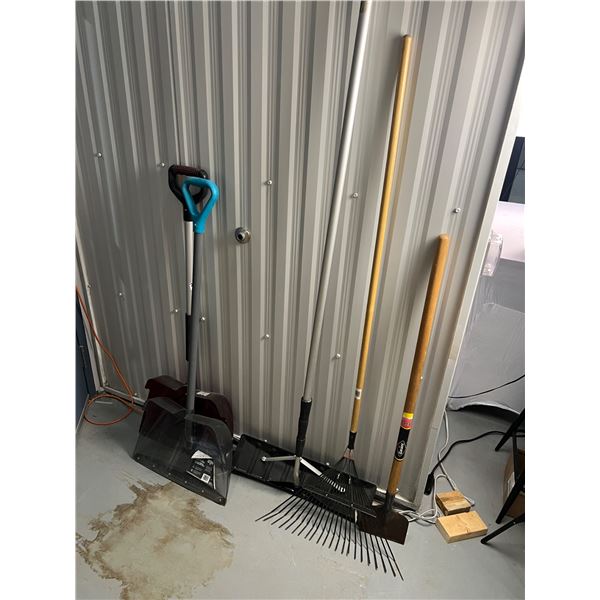 Shovels, Rake, Roof Snow Shovel