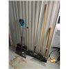 Image 1 : Shovels, Rake, Roof Snow Shovel