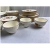 Image 4 : Sovereign Potters Earthware Dish Set