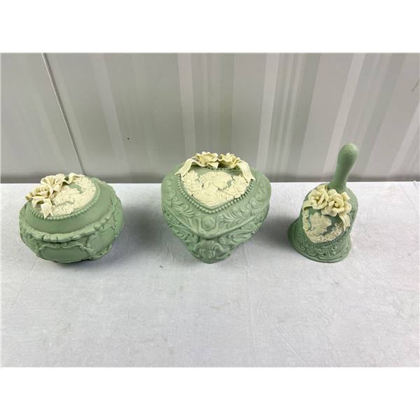 Decorative Green Ceramics