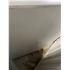 Image 5 : Four Drawer Dresser