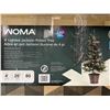 Image 8 : Christmas Tree & Decor