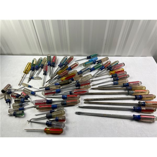 Large Assortment of Screwdrivers