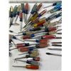 Image 3 : Large Assortment of Screwdrivers