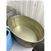 Image 4 : Galvanized Containers & Watering Can