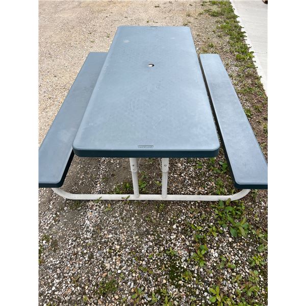 Lifetime Picnic Table
