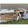 Image 1 : Woodworking Table & Saw