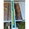 Image 3 : Woodworking Table & Saw