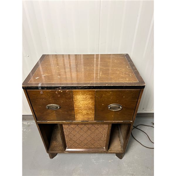General Electric Radio Phonograph