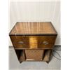 Image 1 : General Electric Radio Phonograph