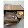 Image 4 : General Electric Radio Phonograph