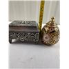 Image 5 : Jewelry Box and Vase