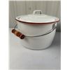 Image 4 : Vintage Enamelware Lot