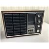 Image 5 : Vintage TV and Radio