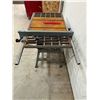 Image 2 : 10" Delta Table Saw