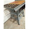 Image 4 : 10" Delta Table Saw