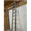 Image 3 : Featherlight Extension Ladder